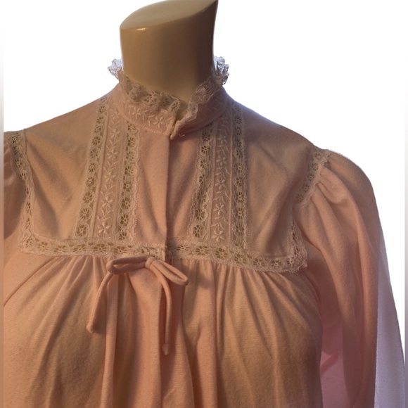 Vintage Christian Dior nightgown Pink size small - Picture 2 of 10